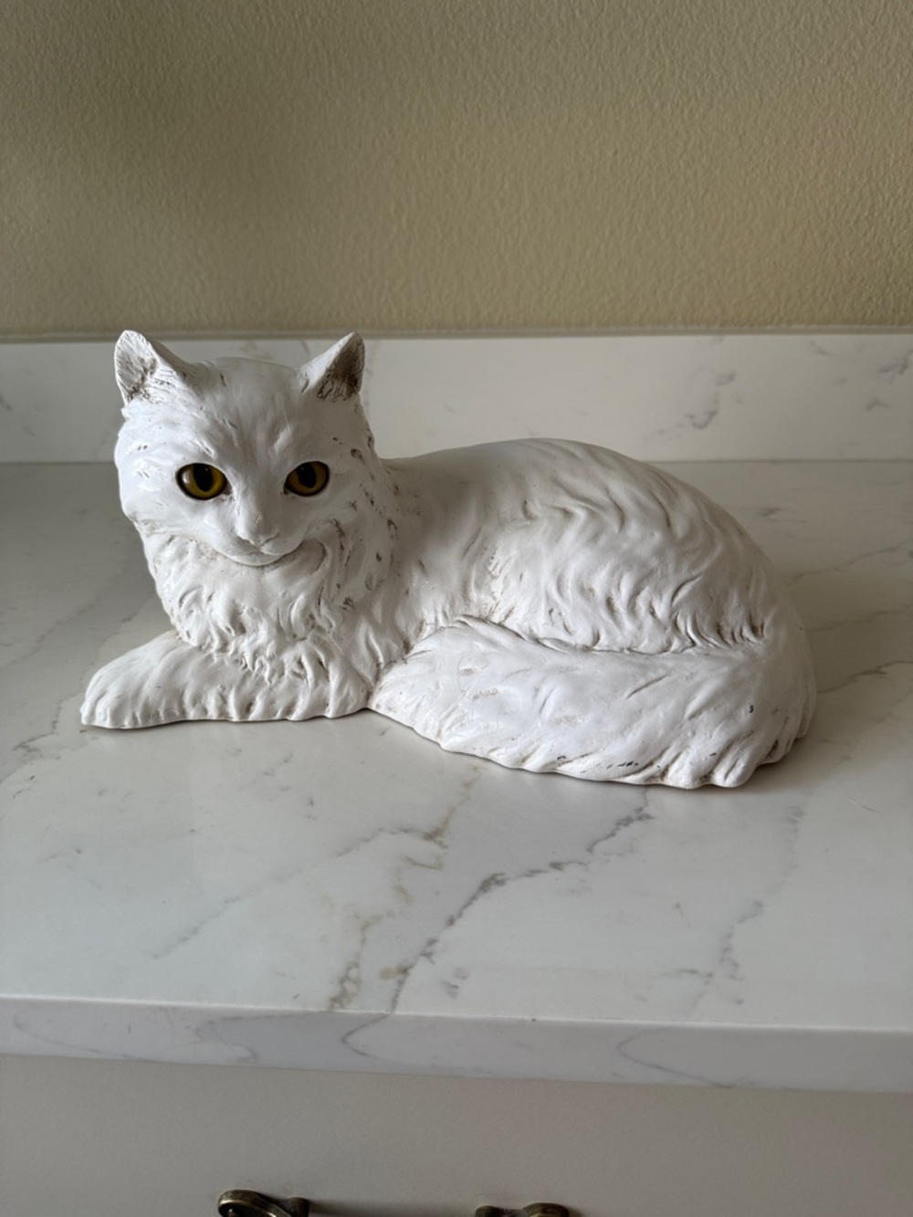 Vintage HomCo Cat